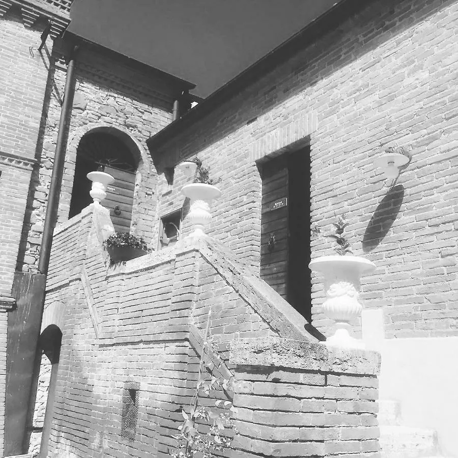 B&B Castello La Pia Dama Residence Guazzino Bed & Breakfast